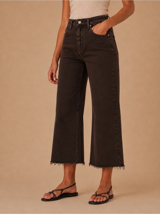 Zara Denim - Zara Rich Chocolate Brown Wide Leg High Rise Frayed Hem Cropped Jeans Size 8 NWT